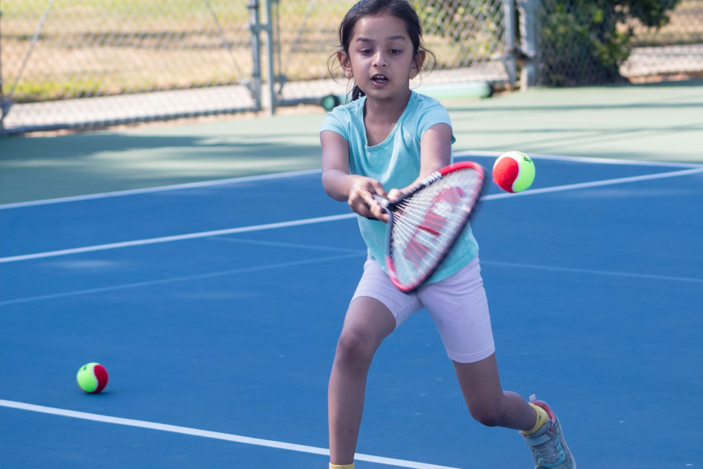 How Tennis Fosters Confidence and Social Skills in Young Players?